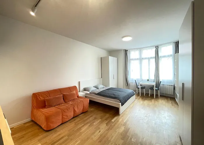 Cosy Apartment On Charles Square